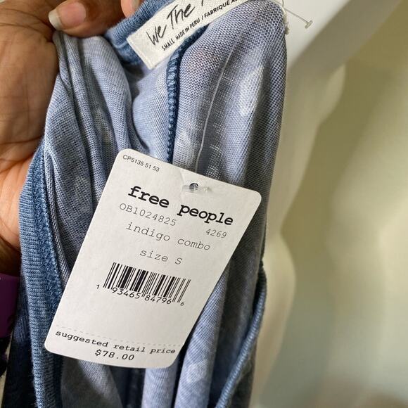 Free People We the Free Arielle soft lounge top Sm - Picture 7 of 7